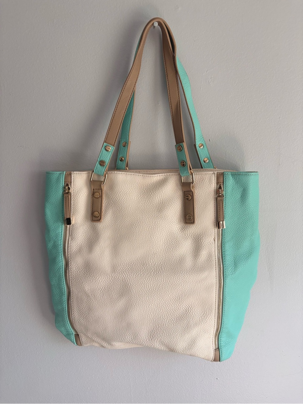 Charming Charlie Mint & Cream Colorblock Tote Multiple Pockets Gold Hardware